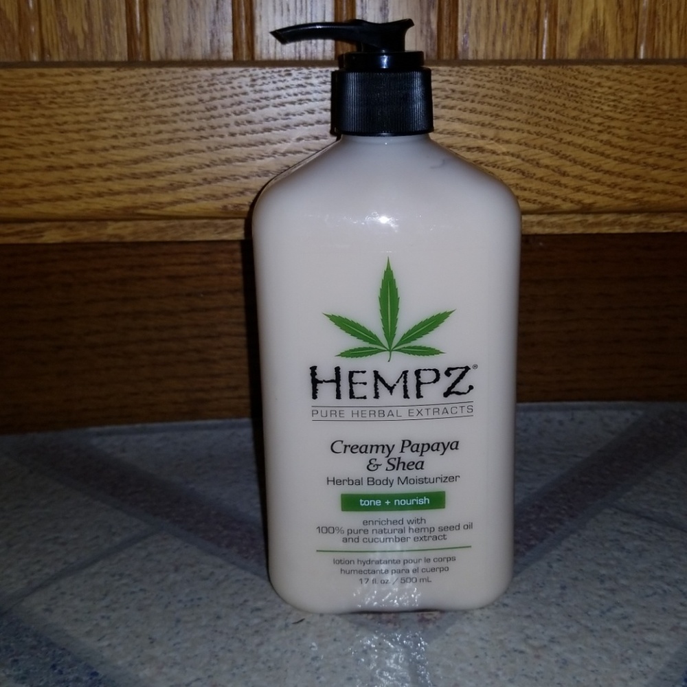HEMPZ Pure Creamy Papaya & Shea Moisturizer 17oz